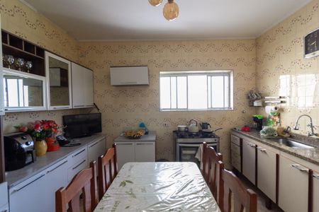 Casa à venda com 250m², 3 quartos e 5 vagasCozinha 1