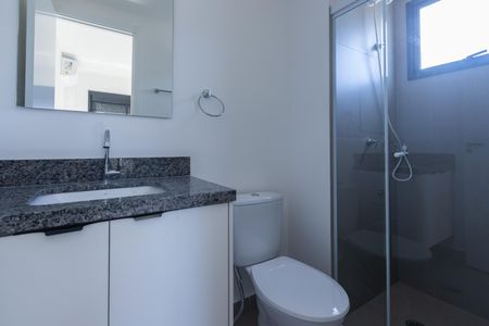 Studio para alugar com 26m², 1 quarto e sem vaga Studio para alugar com 26m², 1 quarto e sem vagaBanheiro da Suíte