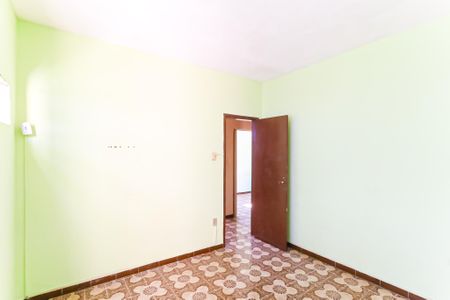 Casa para alugar com 81m², 2 quartos e 1 vaga Casa para alugar com 81m², 2 quartos e 1 vagaQuarto