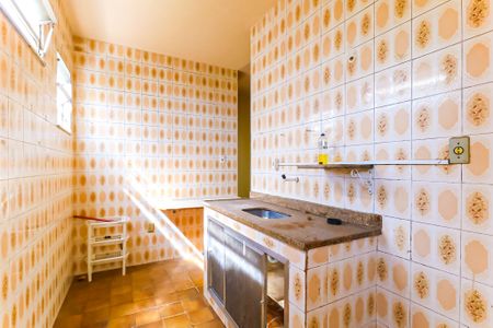 Casa para alugar com 81m², 2 quartos e 1 vaga Casa para alugar com 81m², 2 quartos e 1 vagaCozinha