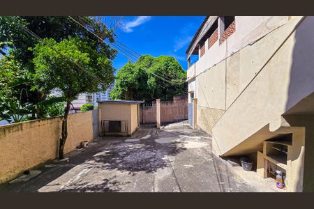 Casa para alugar com 68m², 2 quartos e 1 vagaÁrea comum