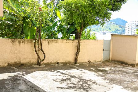 Casa de condomínio para alugar com 75m², 2 quartos e 1 vagaGaragem