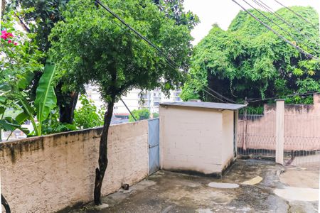Sala vista de casa para alugar com 2 quartos, 75m² em Encantado, Rio de Janeiro