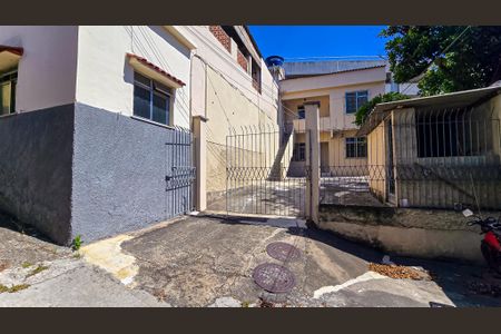 Casa para alugar com 68m², 2 quartos e 1 vagaEntrada