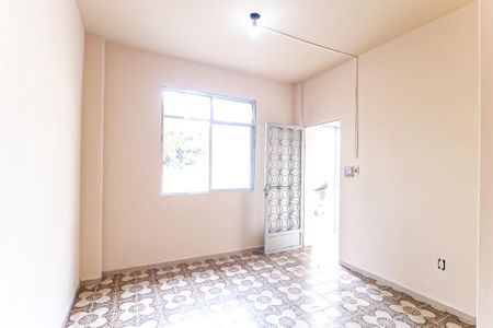 Sala de casa para alugar com 2 quartos, 75m² em Encantado, Rio de Janeiro