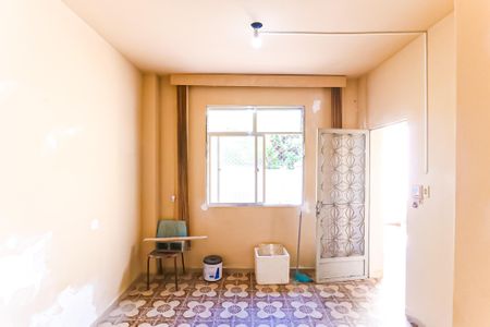 Sala de casa para alugar com 2 quartos, 68m² em Encantado, Rio de Janeiro