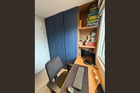 Apartamento para alugar com 72m², 2 quartos e 1 vagaQuarto