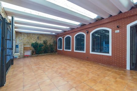 Casa à venda com 280m², 4 quartos e 3 vagasGaragem