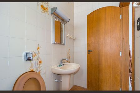 Casa à venda com 280m², 4 quartos e 3 vagasBanheiro - Suíte 3