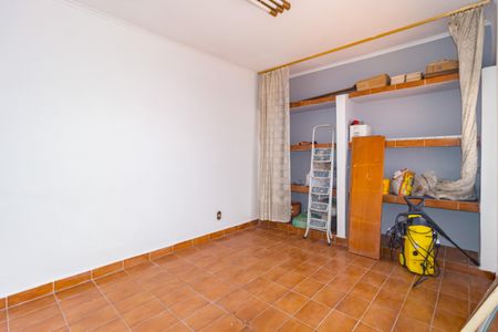 Casa à venda com 280m², 4 quartos e 3 vagasDepósito - Área de Serviço