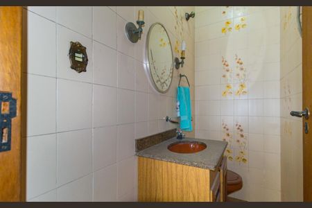 Lavabo de casa à venda com 4 quartos, 280m² em Água Rasa, São Paulo