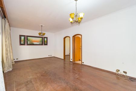 Casa à venda com 280m², 4 quartos e 3 vagasSala