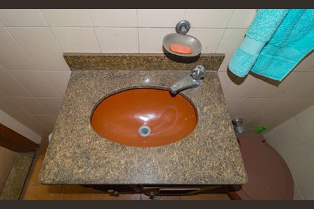 Casa à venda com 280m², 4 quartos e 3 vagasDetalhe - Lavabo