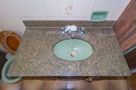 Casa à venda com 280m², 4 quartos e 3 vagasDetalhe Banheiro - Suíte 2