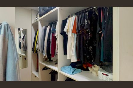 Apartamento à venda com 49m², 1 quarto e 1 vagaCloset da suíte