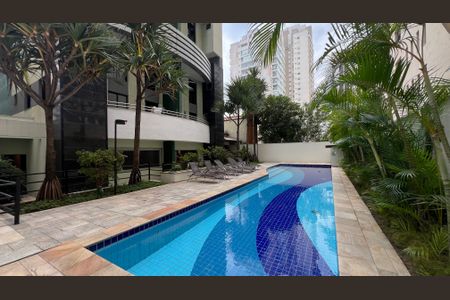 Apartamento à venda com 49m², 1 quarto e 1 vagaPiscina