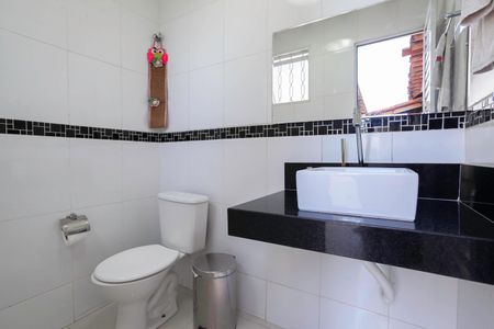 Casa à venda com 360m², 3 quartos e 3 vagasCasa 1 - Lavabo
