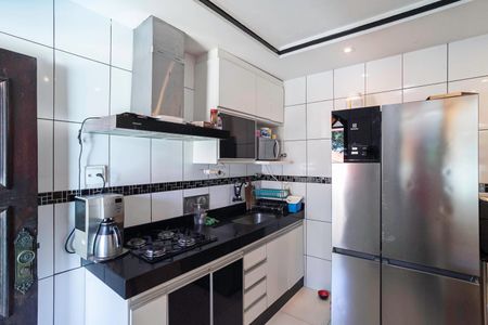 Casa à venda com 360m², 3 quartos e 3 vagasCasa 2 - Cozinha