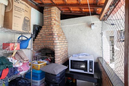 Casa à venda com 360m², 3 quartos e 3 vagasÁrea comum - Churrasqueira