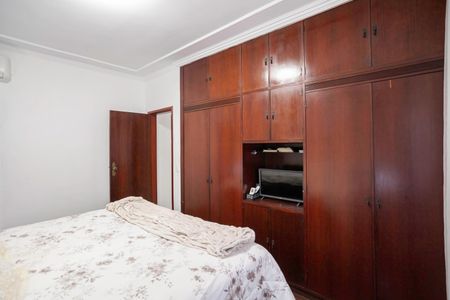 Casa à venda com 360m², 3 quartos e 3 vagasCasa 1 - Suíte 