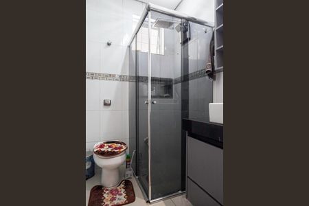 Casa à venda com 360m², 3 quartos e 3 vagasCasa 2 - Banheiro social 