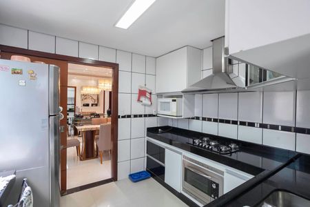 Casa à venda com 360m², 3 quartos e 3 vagasCasa 1 - Cozinha