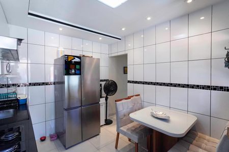 Casa à venda com 360m², 3 quartos e 3 vagasCasa 2 - Cozinha