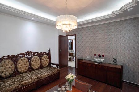 Casa à venda com 360m², 3 quartos e 3 vagasCasa 1 - Sala