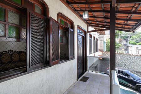 Casa 1 - Varanda de casa à venda com 3 quartos, 360m² em Jaraguá, Belo Horizonte