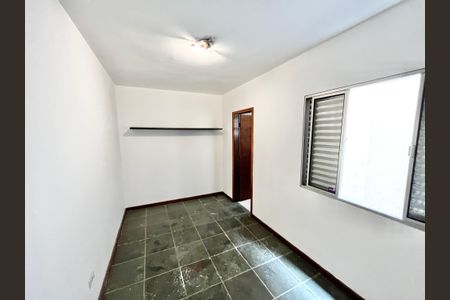 Casa à venda com 178m², 4 quartos e 1 vaga Casa à venda com 178m², 4 quartos e 1 vagaQuarto 2 Suíte