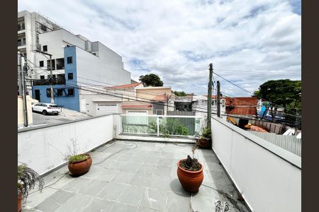 Casa à venda com 178m², 4 quartos e 1 vaga Casa à venda com 178m², 4 quartos e 1 vagaQuarto 1 Varanda