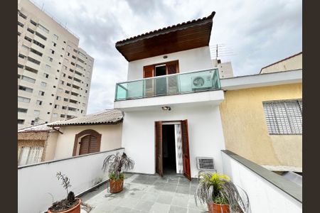 Casa à venda com 178m², 4 quartos e 1 vaga Casa à venda com 178m², 4 quartos e 1 vagaQuarto 1 Varanda