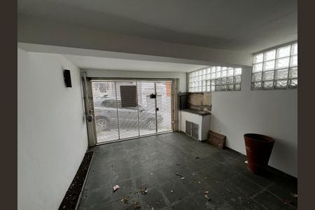 Casa à venda com 178m², 4 quartos e 1 vaga Casa à venda com 178m², 4 quartos e 1 vagaGaragem