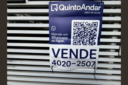 Casa à venda com 178m², 4 quartos e 1 vaga Casa à venda com 178m², 4 quartos e 1 vagaFachada/Placa