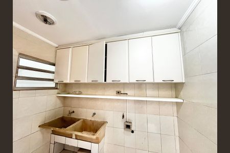 Casa à venda com 178m², 4 quartos e 1 vaga Casa à venda com 178m², 4 quartos e 1 vagaÁrea de Serviço