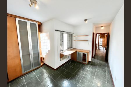 Casa à venda com 178m², 4 quartos e 1 vaga Casa à venda com 178m², 4 quartos e 1 vagaQuarto 3 Suíte