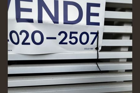 Casa à venda com 178m², 4 quartos e 1 vaga Casa à venda com 178m², 4 quartos e 1 vagaFachada/Placa