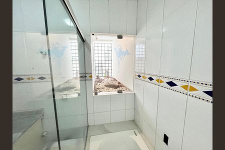 Casa à venda com 178m², 4 quartos e 1 vaga Casa à venda com 178m², 4 quartos e 1 vagaBanheiro da Suíte 4