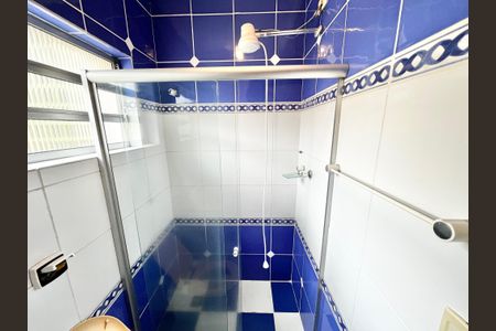 Casa à venda com 178m², 4 quartos e 1 vaga