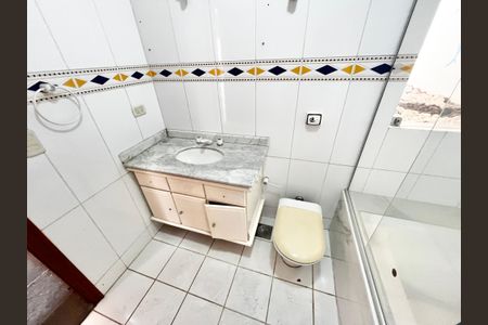 Casa à venda com 178m², 4 quartos e 1 vaga Casa à venda com 178m², 4 quartos e 1 vagaBanheiro da Suíte 4