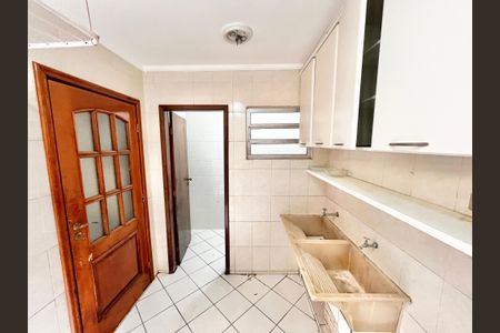 Casa à venda com 178m², 4 quartos e 1 vaga Casa à venda com 178m², 4 quartos e 1 vagaÁrea de Serviço