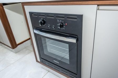 Apartamento para alugar com 55m², 2 quartos e 1 vagaDetalhe cozinha-fogão elétrico