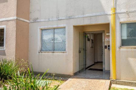 Apartamento para alugar com 55m², 2 quartos e 1 vagaÁrea Comum-Entrada do Bloco