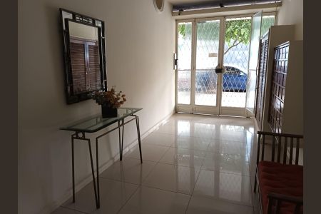 Apartamento à venda com 130m², 2 quartos e sem vagaPortaria