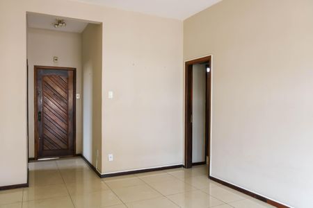 Apartamento à venda com 130m², 2 quartos e sem vagaSala