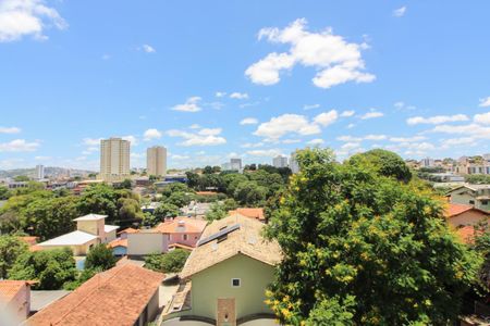 Vista do Quarto 1 de apartamento para alugar com 2 quartos, 61m² em São João Batista, Belo Horizonte