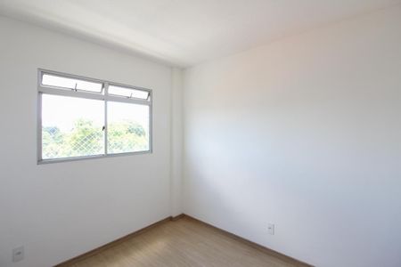 Quarto 1 de apartamento para alugar com 2 quartos, 61m² em São João Batista, Belo Horizonte
