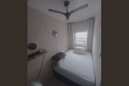 Quarto de casa à venda com 3 quartos, 278m² em Iapi, Osasco