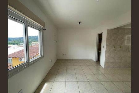 Kitnet/Studio para alugar com 1 quarto, 30m² em Vila Nova, Novo Hamburgo