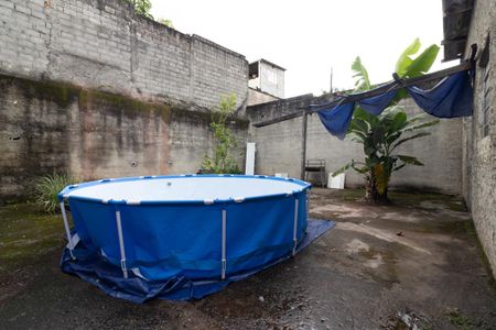 Casa à venda com 300m², 3 quartos e 2 vagasQuintal